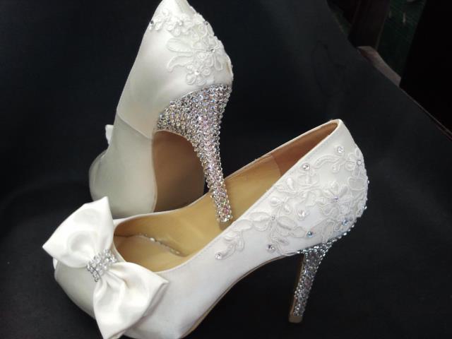 custom made bridal shoes